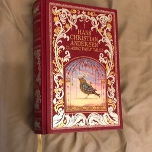 Hans Christian Andersen Classic Fairy Tale           ISBN 978-1-4351-5812-2